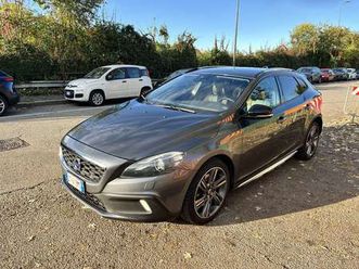 v40 ii 2012 cross country 2.0 t4 summum awd geartronic
