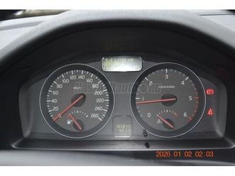 volvo s40 1.6 d [d2] momentum