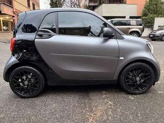 0.9 t limited #4 90cv twinamic 18th anniversary