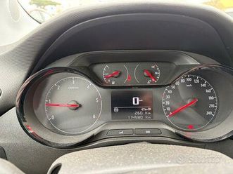 opel crossland usata