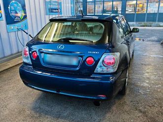 lexus is 200 sportcross boîte manuelle