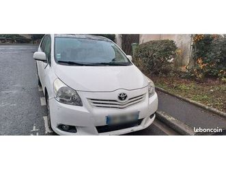 toyota verso d4d skyview