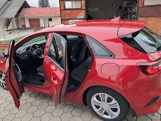 kia ceed (ceed) 1.0 t-gdi, 2022 god.