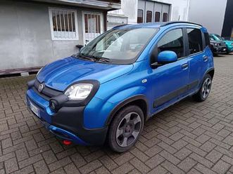fiat panda cross cross 1.0 firefly s&s hybrid del 2023 usata a alessandria