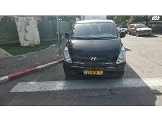 i800 אוט׳ קומבי 3 מק 2.5 (170 כ״ס) [2011-2019]