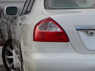 2002 infiniti q45 base 4dr sedan