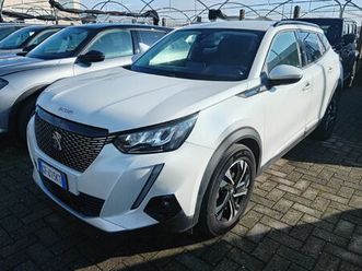 peugeot 2008 bluehdi 110 s&s allure del 2021 usata a alessandria