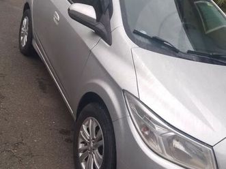 hatch lt 1.0 8v flex power mec. 4p