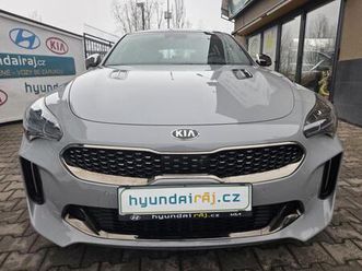 kia stinger 3.3-gt-panorama-max.výbava