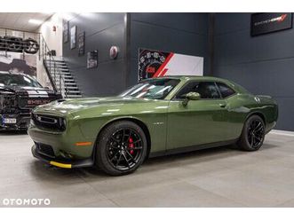 dodge challenger 5.7 r/t