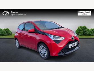 toyota aygo x-play hatchback's 1.0 vvt-i x-play euro 6 5dr