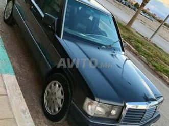 voiture mercedes 190