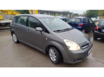 toyota corolla verso ≫ 2005 • 7 200 лв. • id