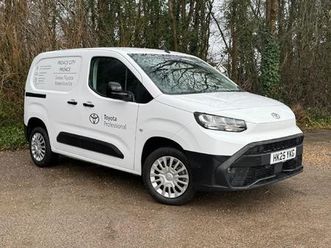 toyota proace city icon panel van's 1.5 bluehdi icon short panel van swb euro 6 (start/stop) 6dr