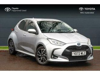 toyota yaris design hatchback's 1.5 vvt-h design e-cvt euro 6 (start/stop) 5dr