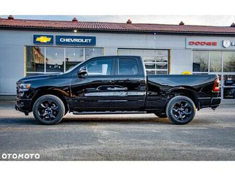 ram 1500 big horn night