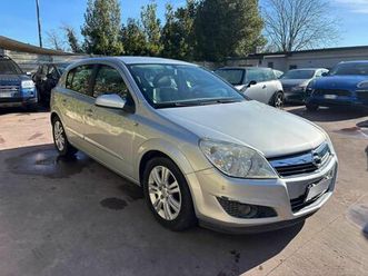 1.7 cdti 101cv 5 porte club