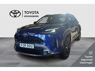 toyota yaris cross hybrid awd-i adventure , bitone och jbl