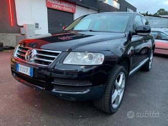 volkswagen touareg 3.0 v6 tdi dpf tiptronic