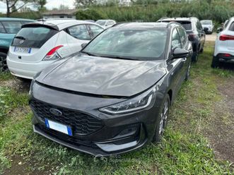 - focus sw 1.0 ecoboost h st-line design 125cv powershift