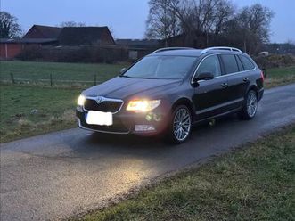 skoda superb 3.6 v6 dsg 4x4 elegance combi elegance