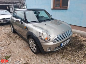 mini cooper 1.6 benzin 88kw 2007god.