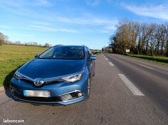 toyota auris ts full options