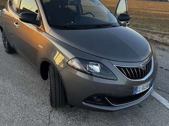 1.0 firefly hybrid gold s&s 70cv 5p.ti