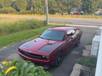 2009 dodge challenger