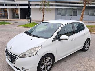 peugeot 208 1.4 benzina + gpl per neopatentati