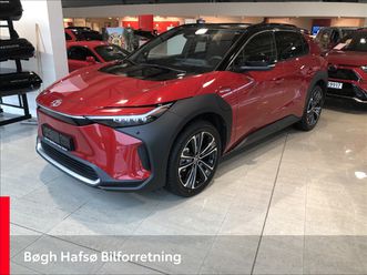 2022 toyota bz4x awd executive bitone
