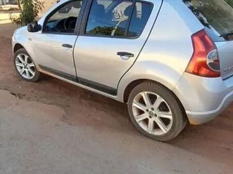 renault sandero expression hi-flex 1.6 8v 5p 2010