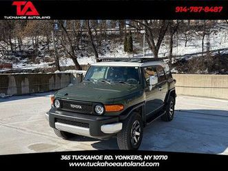 used 2011 toyota fj cruiser base