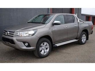 toyota - hilux