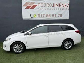 toyota auris 90d feel touring sports