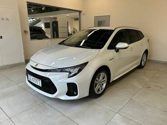 1.8 e-cvt premium plus