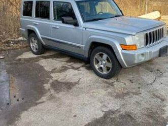 4wd jeep commander – seats 7 – winter ready – dealer