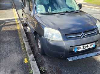 vend berlingo utilitaire 2005o
