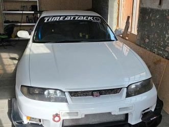 nissan skyline r33 gtr