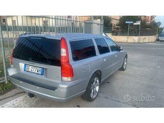 volvo v70 d5 anno 2007