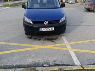 prodajem vw vento 1.6 tdi, 2015. godište