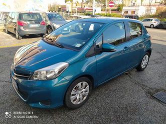 toyota yaris 1.4 d-4d 5 porte active