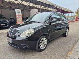 lancia ypsilon 1.2 gpl valido fino al 2029...