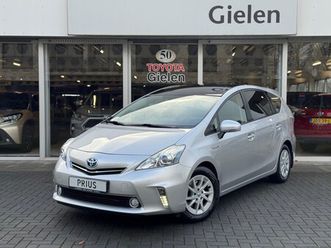 toyota prius - 1.8 hybrid aspiration | navigatie, panoramadak, parkeersensoren, head up display | climate