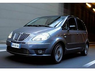 lancia musa 1.4 8v oro ecochic gpl