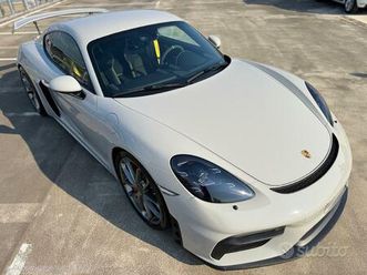 porsche cayman 718 4.0 gt4 pdk clubsport