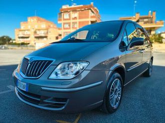 lancia phedra 7 posti 153.000km originali