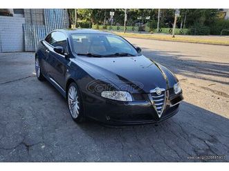 alfa romeo gt 2005