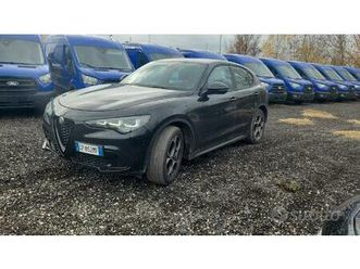alfa romeo stelvio 2.2 160cv at8 sprint **full led