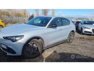 alfa romeo stelvio 2.2 160cv at8 sprint **full led